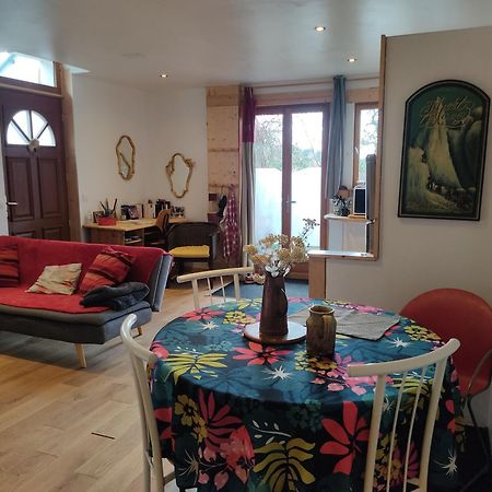 Appartement Cosy, Au Calme, Axe Annecy - Geneve Villy-le-Pelloux Eksteriør billede